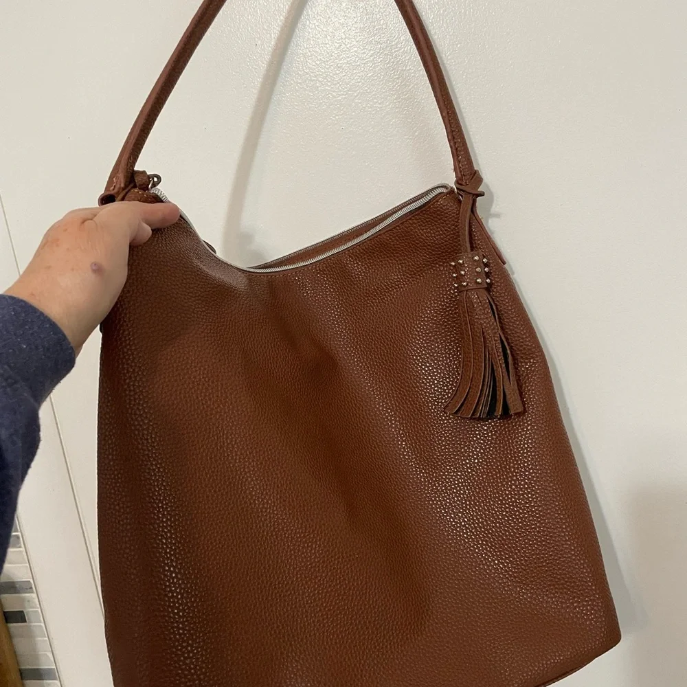 Kenneth Cole Reaction Pebbled Camel Faux Leather Grommet Accent Tote Handbag